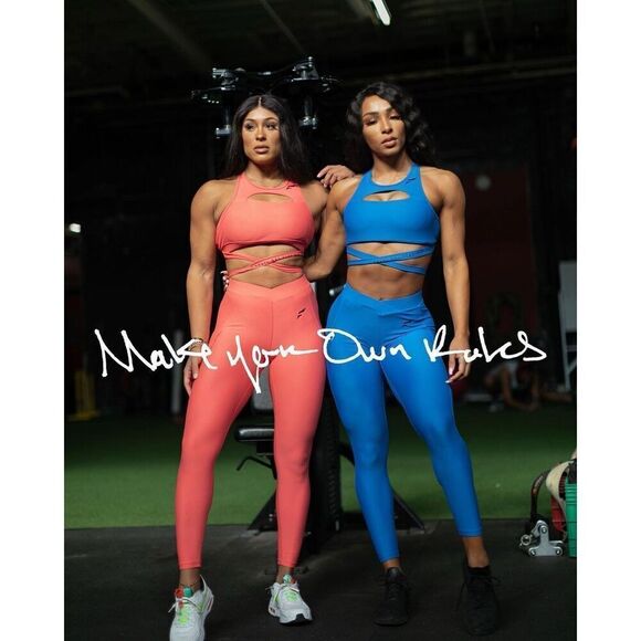 Flag Nor Fail NWOT ‘Navarah’ Leggings in Blue Size Small - Picture 8 of 8